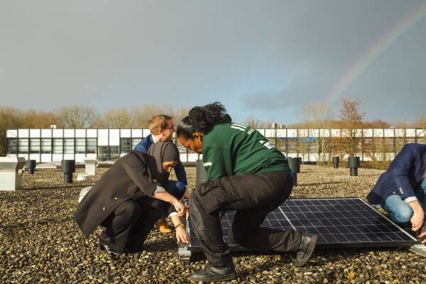 Energietransitie in gevaar door slecht samenspel gemeenten met burgers